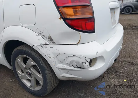 2004 Pontiac Vibe Gt z USA, uszkodzony, nr VIN 5Y2SN62L44Z426909